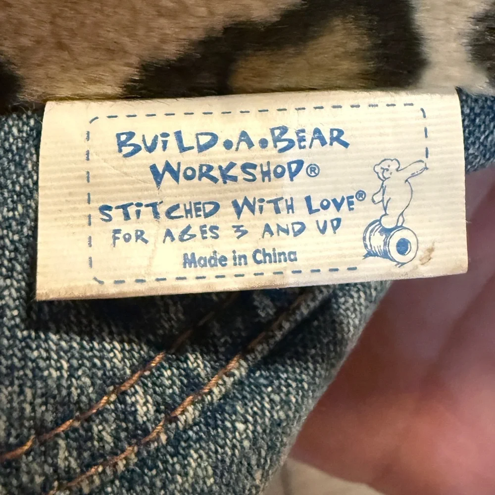 Build a Bear 15” Teddy Bear with Outfit - Build-A-Bear - Picture 6 of 6